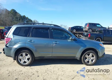 2009 Subaru Forester 2.5X Limited z USA, uszkodzony, nr VIN JF2SH646X9H735829